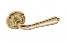Ручка дверная Venezia VIGNOLE D5 полированная латунь
