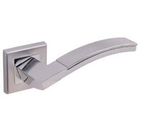 Ручка дверная ADDEN BAU Quadro OBRA Q330 CHROME хром