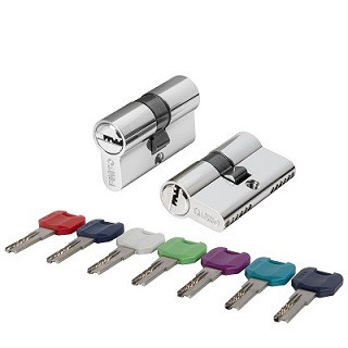 Цилиндровый механизм PUNTO MaxPro7000Key60mm(25+10+25) CP хром 7key