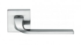 Ручка дверная COLOMBO Isy BL11RSB-CM матовый хром