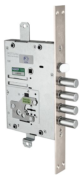 Замок врезной сувальдный MOTTURA  40.751.42 с ответной планкой без накладок