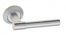 Ручка дверная Fratelli Cattini UNA D8-CS Матовый хром