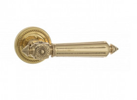 Ручка дверная Venezia CASTELLO D3 полированная латунь