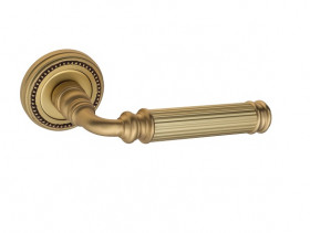 Ручка дверная Venezia MOSCA D3 французское золото