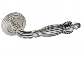 Ручка дверная Venezia OLIMPO D8 натуральное серебро + черный