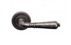 Ручка дверная Venezia VIGNOLE D3 античное серебро