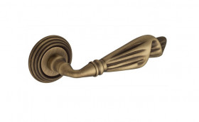 Ручка дверная Venezia OPERA D8 Матовая бронза