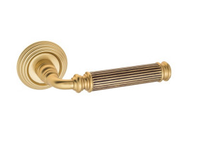 Ручка дверная Venezia MOSCA D8 французское золото + коричневый